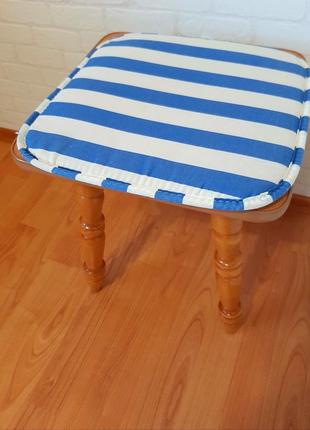 Накладки  на стулья в сине -белых тонах4 фото