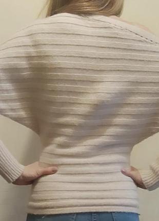 Стильный свитер на одно плече подойдет на 44, 46 размер или c, м10 фото