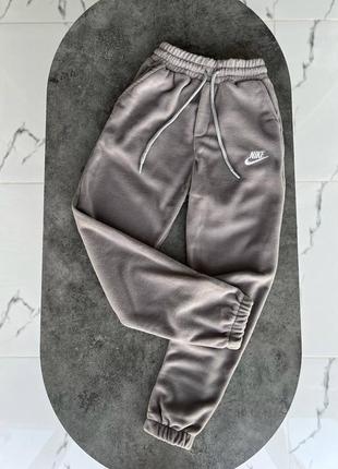 Теплі спортивки nike