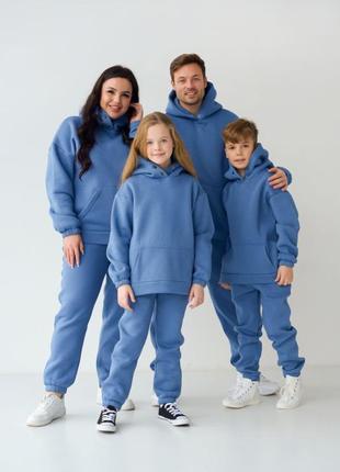 Костюм спортивный не кашлатится теплый мужской из family look из трехнитки пинье на флисе голубой джинс8 фото