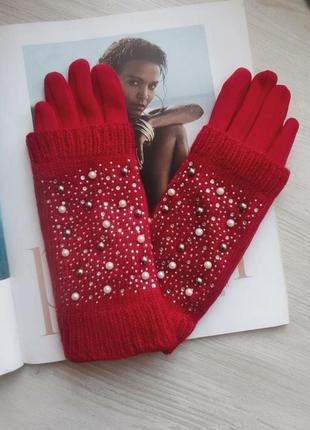 Женские теплые перчатки, вязка бусины красные