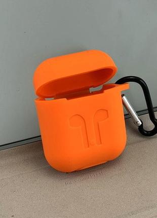 Чохол для airpods silicone case з карабіном силіконовий помаранчевий