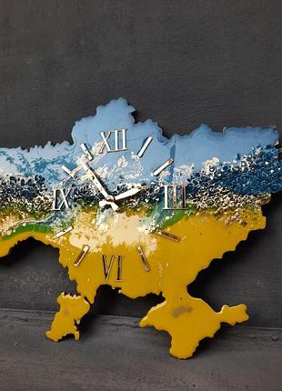 Авторський годинник з епоксидної смоли карта україни 30*25 см7 фото