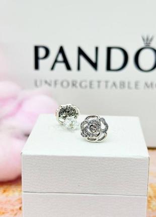 Срібні сережки-пусети pandora "сяюча троянда" 290575cz