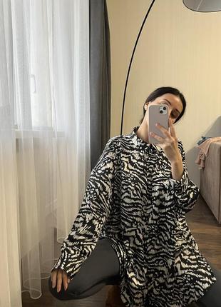 Подовжена сатинова блуза papaya petite