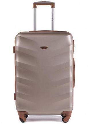 Пластикова міні валіза дорожня бежева на колесах wings 402 чемодан шампань розмір xs для ручної поклажі3 фото