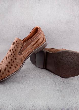 Стильні бежеві чоловічі туфлі літні з перфорацією великий розмір батал без шнурівки4 фото