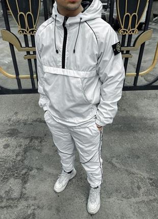 Мужской спортивный костюм stone island белый с капюшоном комплект анорак с патчем и штаны стон айленд (b)