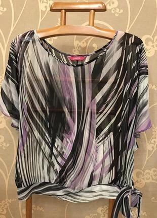 Огромный выбор красивых блуз и рубашек.