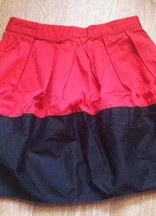Шикарная эффектная юбка. черная с красным
