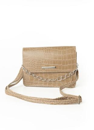 Сумка женская из эко кожи "под крокодила", с цепочкой и ремешком, маленькая сумочка клатч, песочная1 фото