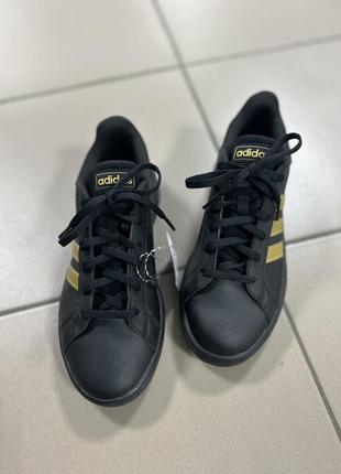 Кеди adidas