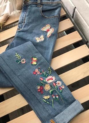 Красивые джинсы на 9 лет