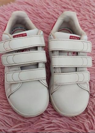 Кроссовки кеды обуви adidas