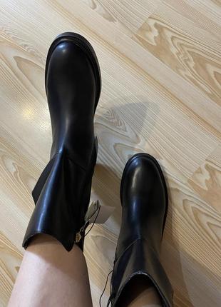 Новые шикарные модные кожаные высокие ботинки на молнии 41 р2 фото