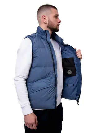 Жилет stone island crinkle reps down gilet in dark blue6 фото