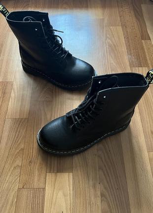 Женские ботинки dr. martens 1460 smooth4 фото