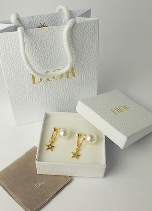 Диор серьги с жемчугом и звездочкой в подарочной брендовой упаковке / диор серьги шарики
