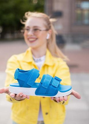 Шикарные 🥑женские кроссовки топ качество Reißverschluss adidas 🥑