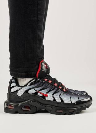Чоловічі чорні  кросівки на весну в стилі nike air max plus  🆕 найк аир макс