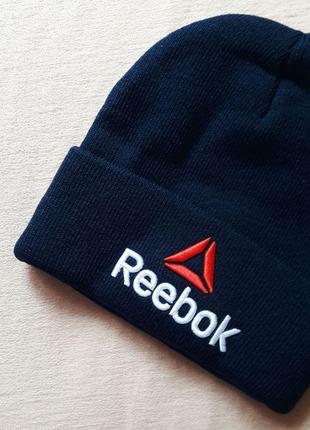 Reebok шапка мужская новая ui195 чоловіча прекрасный подарок