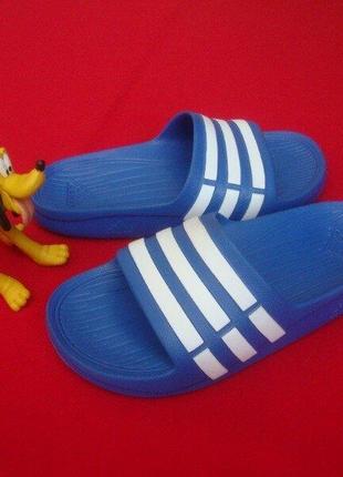 Шльопанці adidas оригінал розмір 33-341 фото