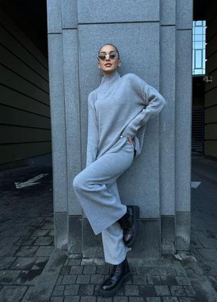 ❤️ разграждай! снижение цены! 🤩
женский брючный костюм, свитер оверсайз + брюки палаццо. 
•арт# 200
производство туречковина
.6 фото