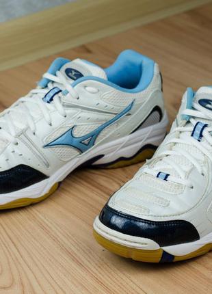 mizuno wave blocker 8
