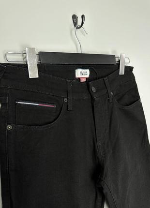 Tommy hilfiger черные базовые джинсы модели slim5 фото