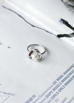 Срібний перстень з перлиною6 фото