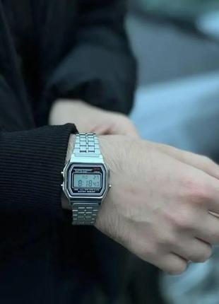 Часы casio