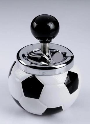 Пепельница с крышкой керамическая "футбольный мяч" (13*10*10 см)