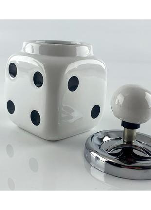 Попільничка з кришкою керамічна "гральний кубик" біла (13*10*10 см)2 фото