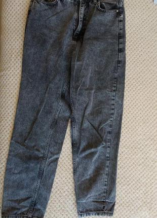 Серые базовые скинны джинсы с высокой посадкой3 фото