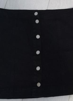 Джинсова спідниця чорного кольору з ґудзиками2 фото