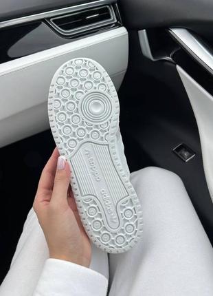 Женские кроссовки adidas H04508 люкс качество4 фото