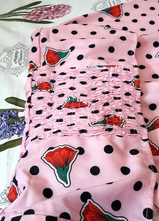 Ніжне рожеве плаття міді в горох і квіти5 фото