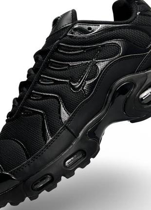 Чоловічі кросівки nike air max plus all black3 фото