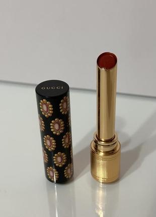 Помада для губ gucci beauty​ rouge de beauté brillant2 фото