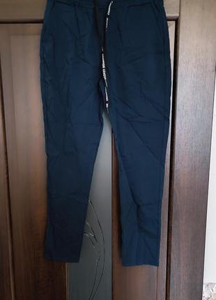 Спортивні штани італія