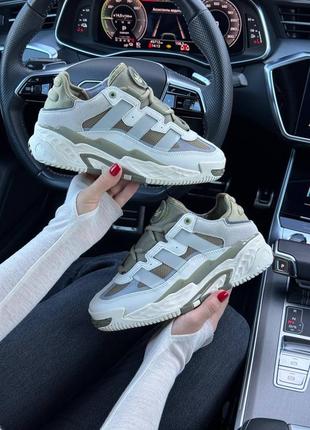 Женские кроссовки green adidas niteball premium primeknit olive