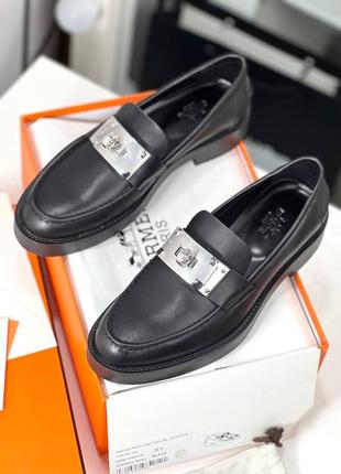 Туфли лоферы женские кожаные черные брендовые в стиле hermes люкс2 фото