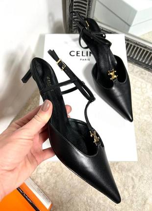 Туфли женские кожаные черные нарядные брендовые на низком каблуке открытой пяткой в стиле celine6 фото
