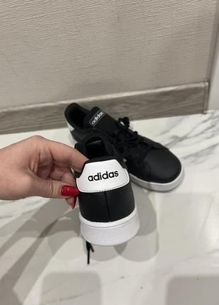 Кроссовки adidas3 фото