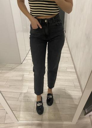 Джинсы zara