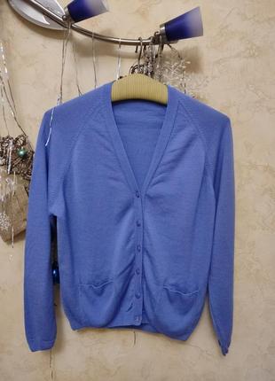Красивая шерстяная кофта на пуговичках кардиган цвет лаванда
