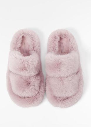 Шльопанці oysho 36/37