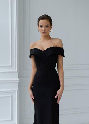 Невероятное платье с разрезом