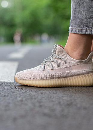 Adidas sinth reflective 350 v2, жіночі рефлективні кросівки адідас ізі буст літні