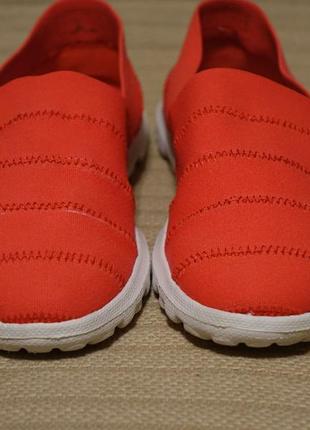 Оригинальные ярко-красные слипоны skechers go walk resalyte shoes women 7 w. ( 24 см.)2 фото